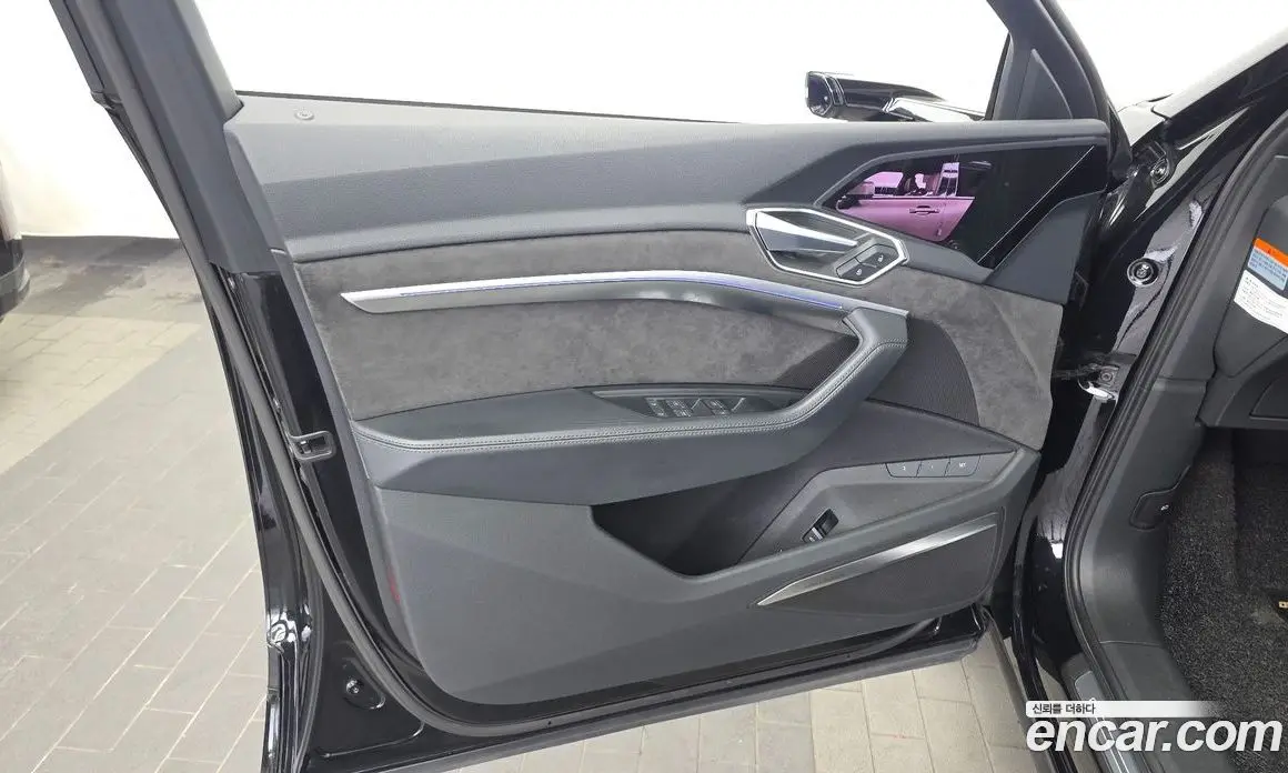 Audi e-tron 2021 0.2 автомат (гидро), фото 14