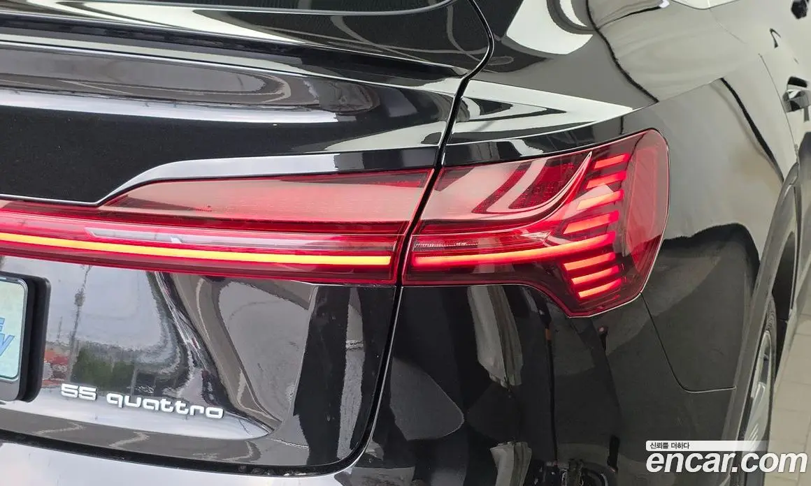 Audi e-tron 2021 0.2 автомат (гидро), фото 9