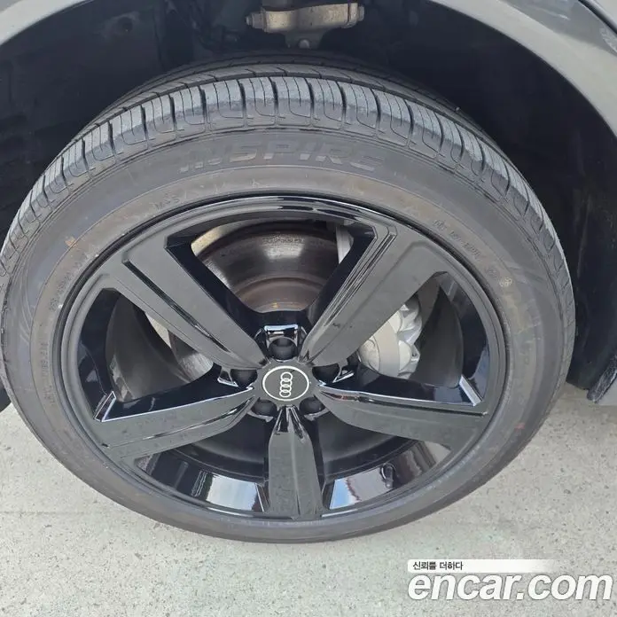 Audi Q5 2023 2.0 автомат (гидро), фото 19 Audi Q5 2023 2.0 автомат (гидро), фото 19