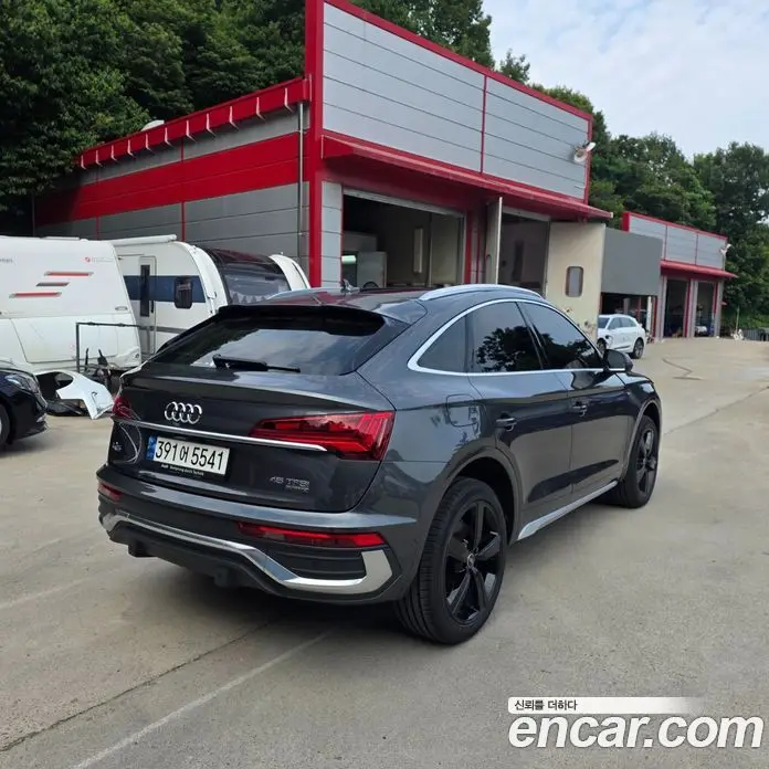 Audi Q5 2023 2.0 автомат (гидро), фото 6 Audi Q5 2023 2.0 автомат (гидро), фото 6