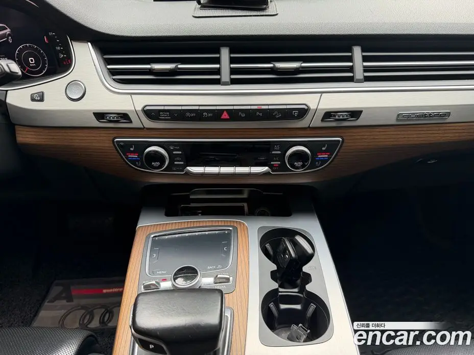 Audi Q7 2016 3.0 автомат (гидро), фото 14