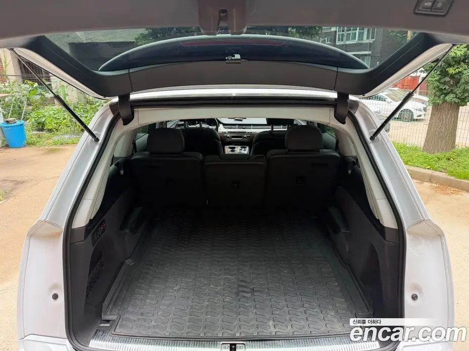 Audi Q7 2016 3.0 автомат (гидро), фото 20