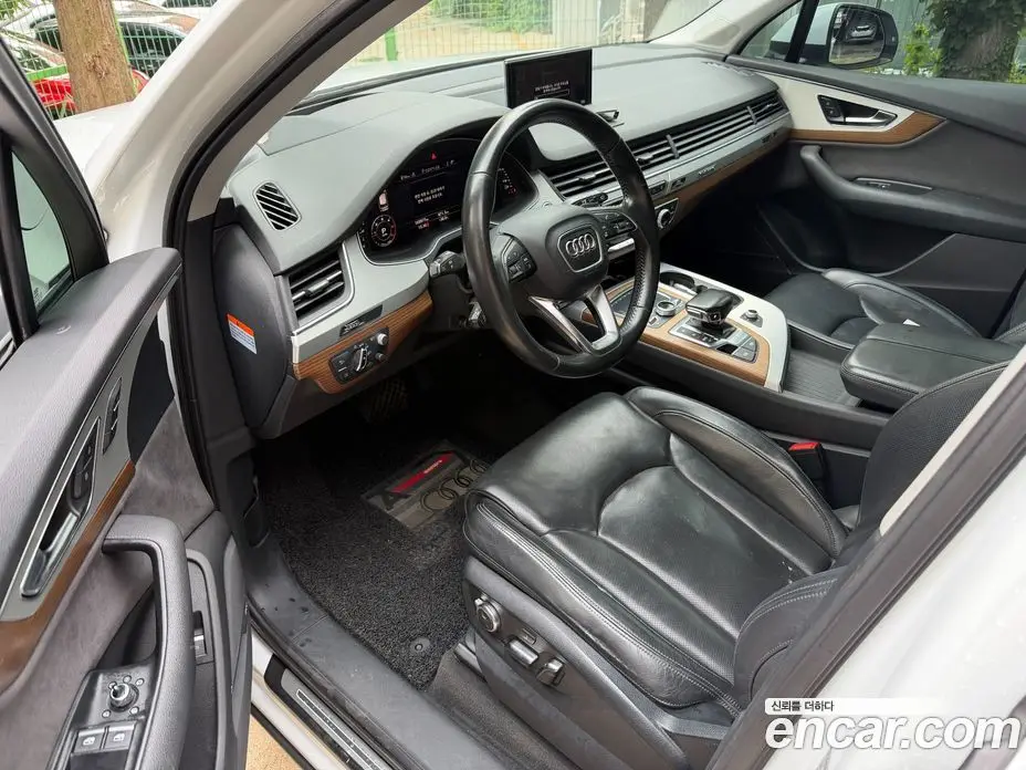 Audi Q7 2016 3.0 автомат (гидро), фото 9