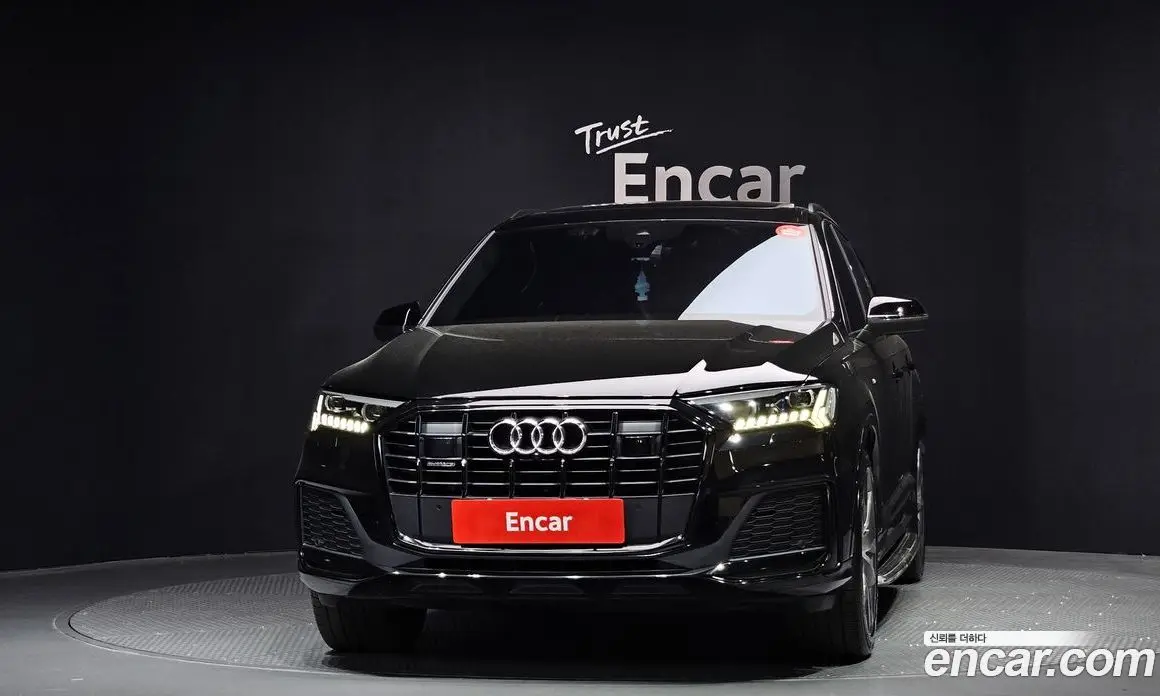 Audi Q7 2023 3.0 автомат (гидро), фото 3 Audi Q7 2023 3.0 автомат (гидро), фото 3