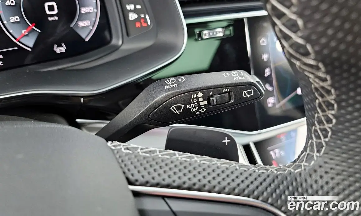 Audi Q7 2023 3.0 автомат (гидро), фото 33 Audi Q7 2023 3.0 автомат (гидро), фото 33