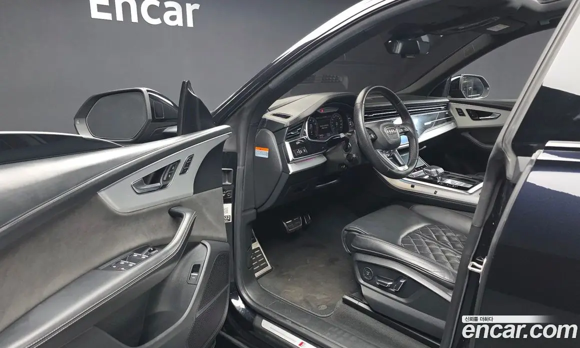 Audi Q8 2021 3.0 автомат (гидро), фото 10