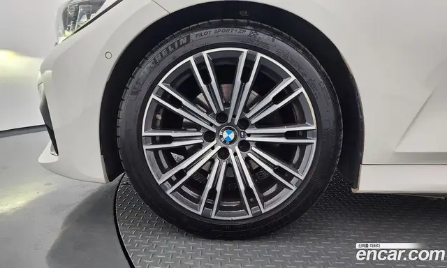 BMW 3 серия 2020 2.0 автомат (гидро), миниатюра 4 BMW 3 серия 2020 2.0 автомат (гидро), миниатюра 4