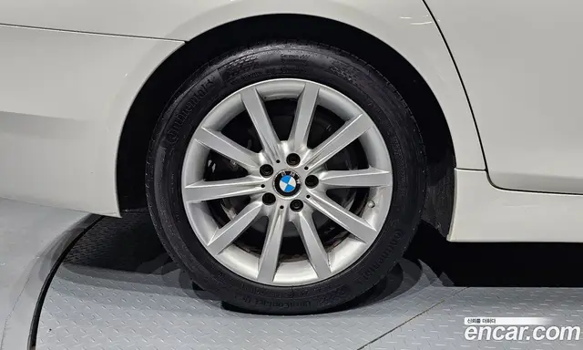 BMW 5 серия 2015 2.0 автомат (гидро), миниатюра 5 BMW 5 серия 2015 2.0 автомат (гидро), миниатюра 5