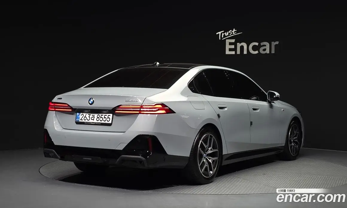 BMW 5 серия 2025 2.0 автомат (гидро), фото 2 BMW 5 серия 2025 2.0 автомат (гидро), фото 2