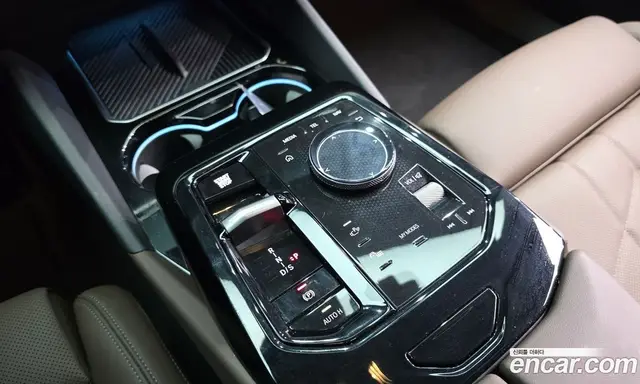 BMW 5 серия 2025 2.0 автомат (гидро), миниатюра 12