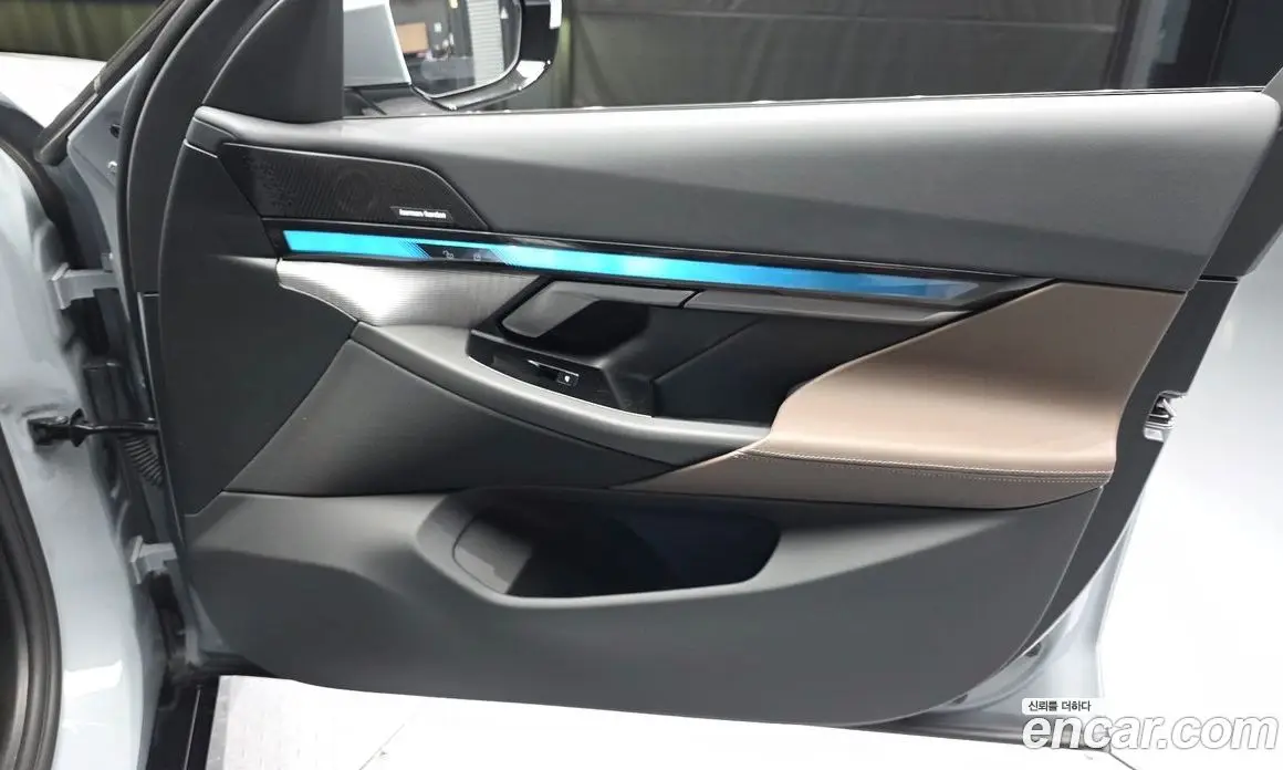 BMW 5 серия 2025 2.0 автомат (гидро), фото 14 BMW 5 серия 2025 2.0 автомат (гидро), фото 14