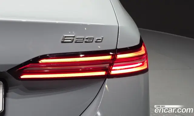 BMW 5 серия 2025 2.0 автомат (гидро), миниатюра 9 BMW 5 серия 2025 2.0 автомат (гидро), миниатюра 9