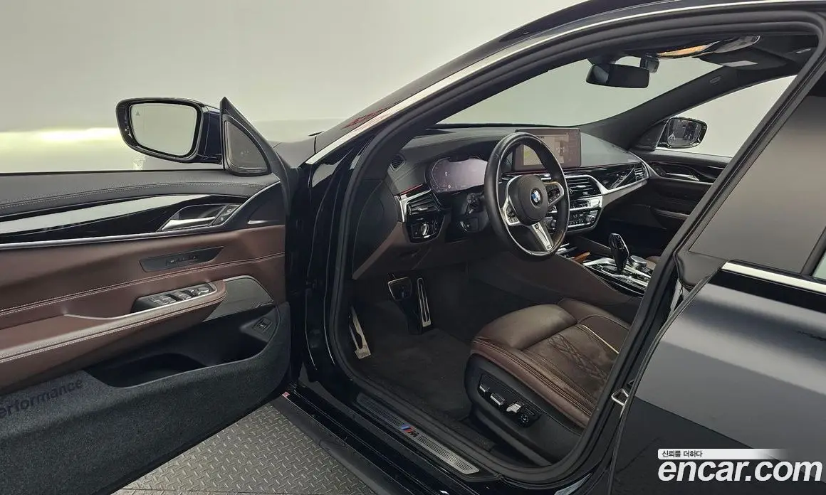 BMW 6 серия 2021 3.0 автомат (гидро), фото 13