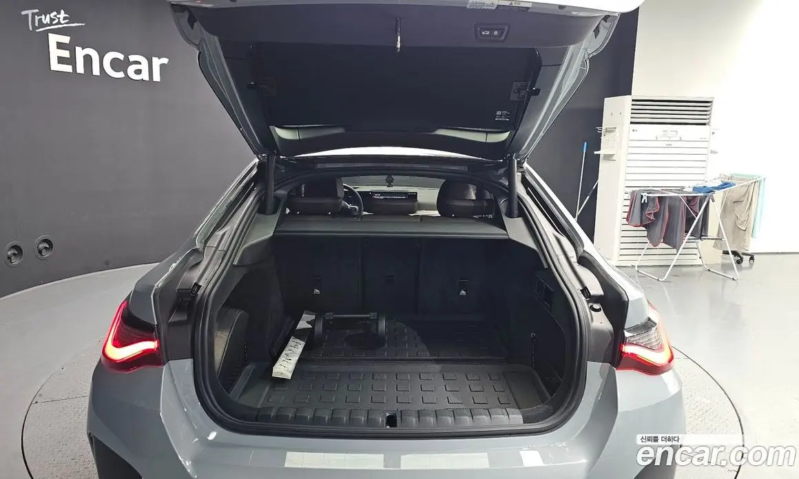 BMW i4 2022 0.2 автомат (гидро), фото 25 BMW i4 2022 0.2 автомат (гидро), фото 25