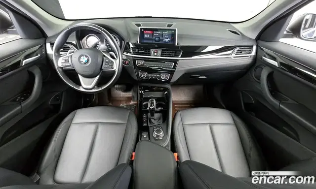 BMW X1 2022 2.0 автомат (гидро), миниатюра 7