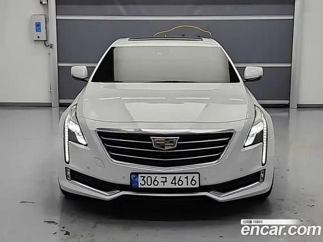 Cadillac CT6 2018 2.0 автомат (гидро), миниатюра 2