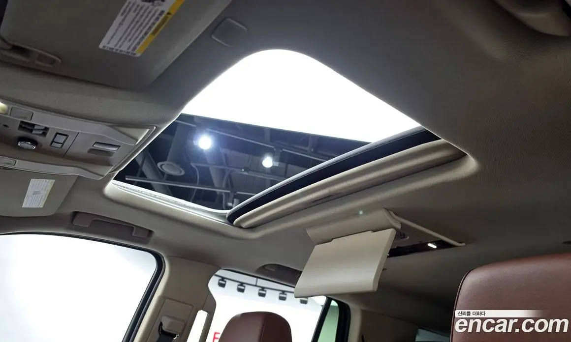 Cadillac Escalade 2018 6.2 автомат (гидро), фото 25 Cadillac Escalade 2018 6.2 автомат (гидро), фото 25