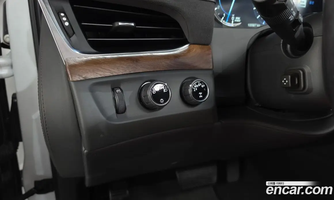 Cadillac Escalade 2018 6.2 автомат (гидро), фото 29 Cadillac Escalade 2018 6.2 автомат (гидро), фото 29