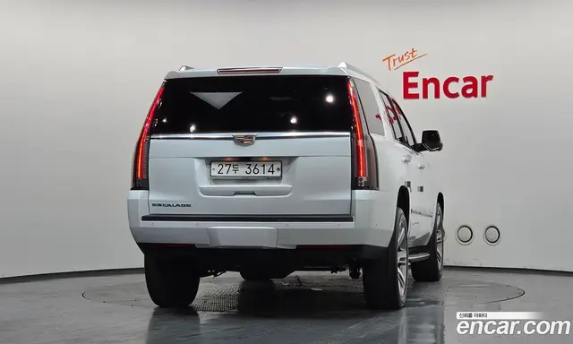 Cadillac Escalade 2018 6.2 автомат (гидро), миниатюра 4 Cadillac Escalade 2018 6.2 автомат (гидро), миниатюра 4