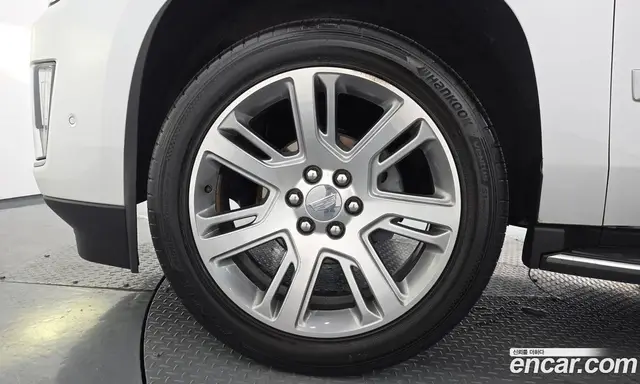 Cadillac Escalade 2018 6.2 автомат (гидро), миниатюра 5 Cadillac Escalade 2018 6.2 автомат (гидро), миниатюра 5