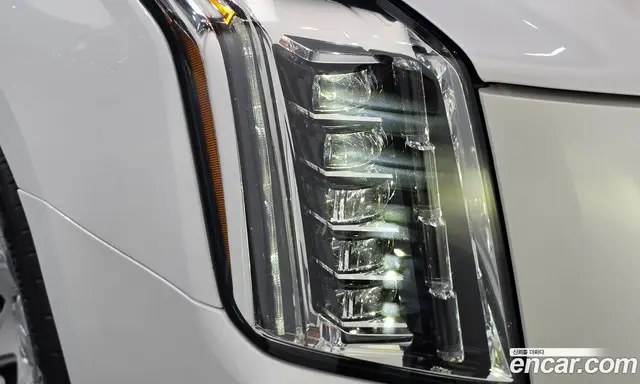Cadillac Escalade 2018 6.2 автомат (гидро), миниатюра 8 Cadillac Escalade 2018 6.2 автомат (гидро), миниатюра 8