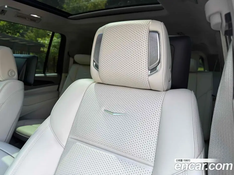 Cadillac Escalade 2024 6.2 автомат (гидро), фото 11 Cadillac Escalade 2024 6.2 автомат (гидро), фото 11