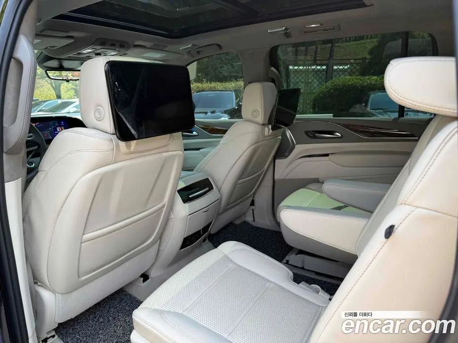 Cadillac Escalade 2024 6.2 автомат (гидро), фото 13 Cadillac Escalade 2024 6.2 автомат (гидро), фото 13