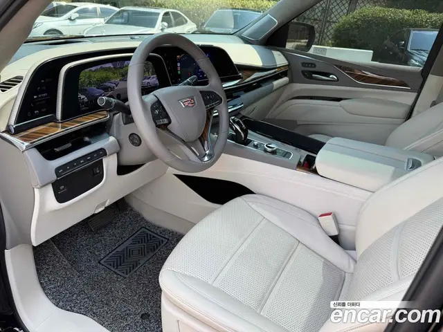 Cadillac Escalade 2024 6.2 автомат (гидро), миниатюра 9 Cadillac Escalade 2024 6.2 автомат (гидро), миниатюра 9