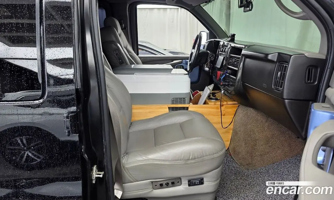 Chevrolet Express Van 2008 5.3 автомат (гидро), фото 11 Chevrolet Express Van 2008 5.3 автомат (гидро), фото 11