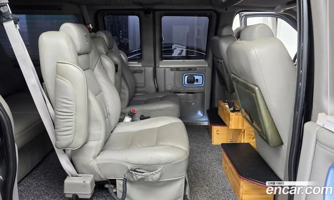 Chevrolet Express Van 2008 5.3 автомат (гидро), фото 12 Chevrolet Express Van 2008 5.3 автомат (гидро), фото 12
