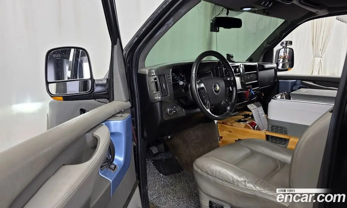 Chevrolet Express Van 2008 5.3 автомат (гидро), фото 10 Chevrolet Express Van 2008 5.3 автомат (гидро), фото 10