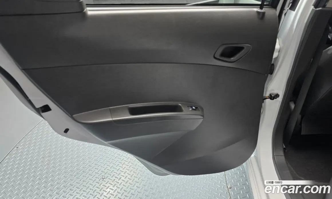 Chevrolet Spark 2015 1.0 автомат (гидро), фото 15 Chevrolet Spark 2015 1.0 автомат (гидро), фото 15