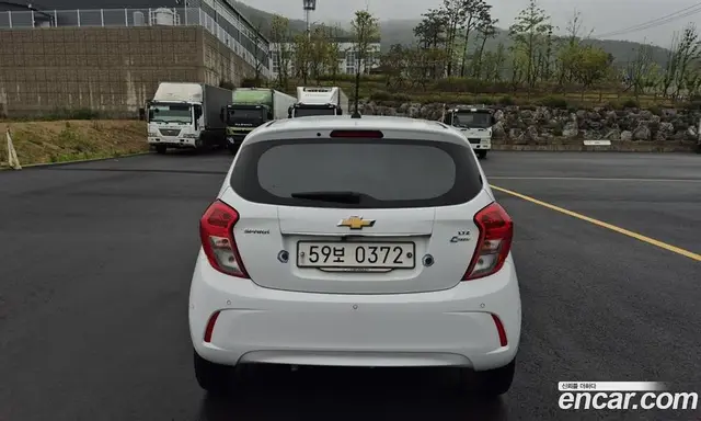 Chevrolet Spark 2016 1.0 автомат (вариатор), миниатюра 7 Chevrolet Spark 2016 1.0 автомат (вариатор), миниатюра 7