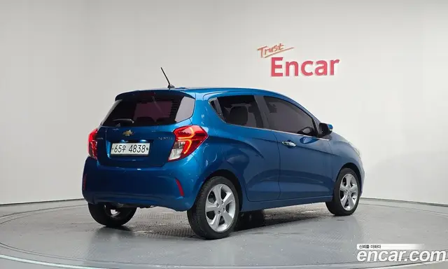Chevrolet Spark 2019 1.0 автомат (гидро), миниатюра 2 Chevrolet Spark 2019 1.0 автомат (гидро), миниатюра 2