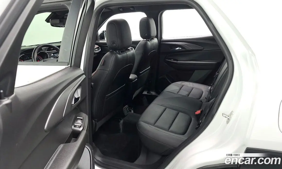 Chevrolet TrailBlazer 2020 1.3 автомат (гидро), фото 12 Chevrolet TrailBlazer 2020 1.3 автомат (гидро), фото 12