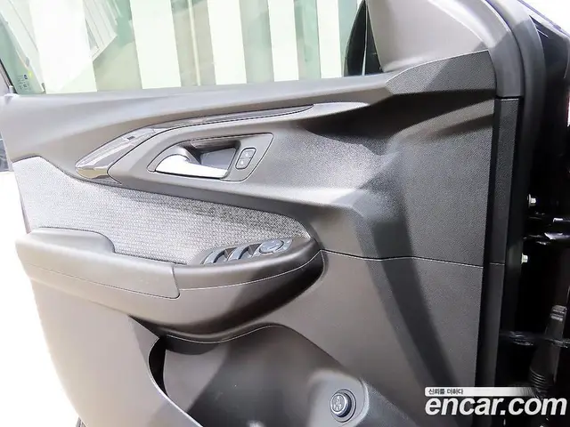 Chevrolet TrailBlazer 2022 1.3 автомат (гидро), миниатюра 11 Chevrolet TrailBlazer 2022 1.3 автомат (гидро), миниатюра 11