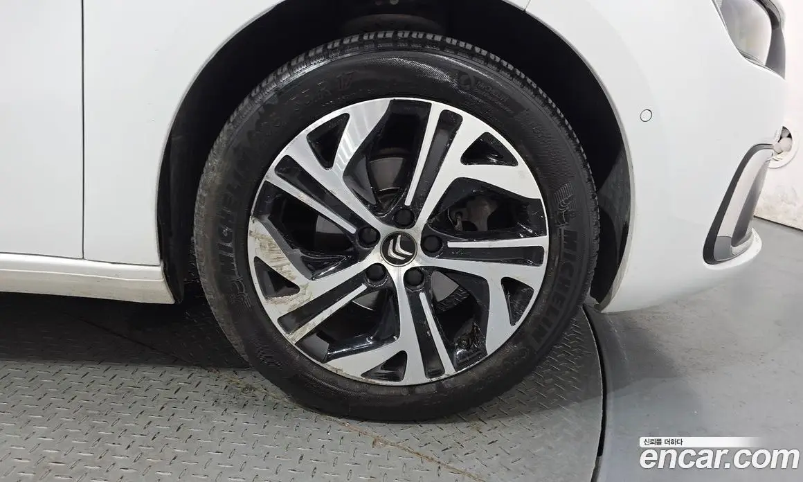 Citroen C4 Picasso 2018 1.6 автомат (гидро), фото 7 Citroen C4 Picasso 2018 1.6 автомат (гидро), фото 7