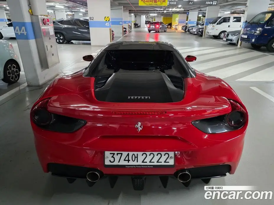 Ferrari 488 2018 3.9 автомат (гидро), фото 14 Ferrari 488 2018 3.9 автомат (гидро), фото 14