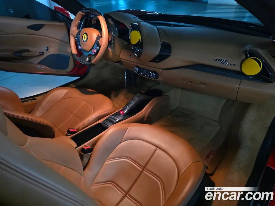 Ferrari 488 2018 3.9 автомат (гидро), фото 17 Ferrari 488 2018 3.9 автомат (гидро), фото 17