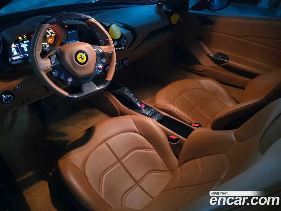 Ferrari 488 2018 3.9 автомат (гидро), фото 7 Ferrari 488 2018 3.9 автомат (гидро), фото 7