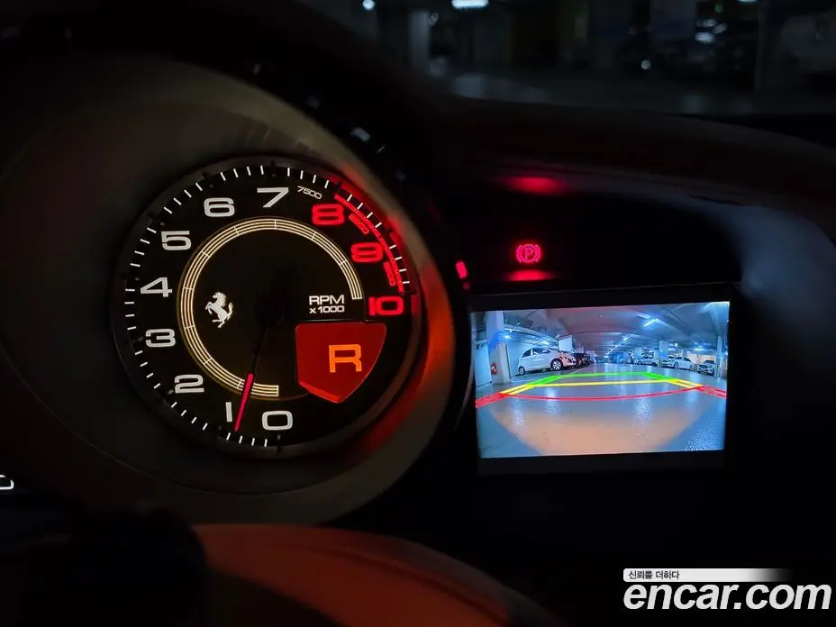 Ferrari 488 2018 3.9 автомат (гидро), фото 8 Ferrari 488 2018 3.9 автомат (гидро), фото 8