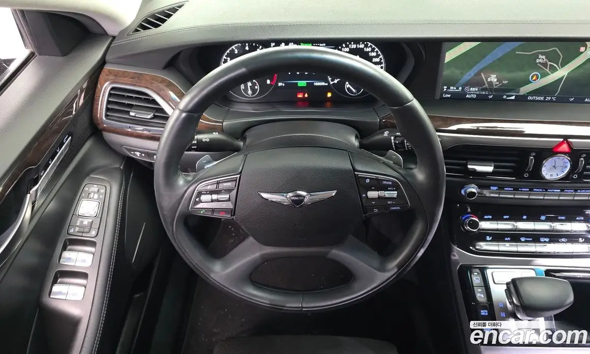 Genesis EQ900 2016 3.8 автомат (гидро), фото 13 Genesis EQ900 2016 3.8 автомат (гидро), фото 13