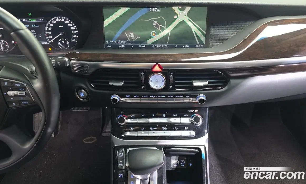Genesis EQ900 2016 3.8 автомат (гидро), фото 14 Genesis EQ900 2016 3.8 автомат (гидро), фото 14