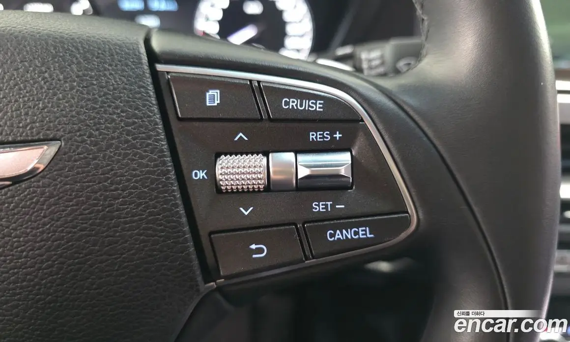 Genesis EQ900 2016 3.8 автомат (гидро), фото 18 Genesis EQ900 2016 3.8 автомат (гидро), фото 18