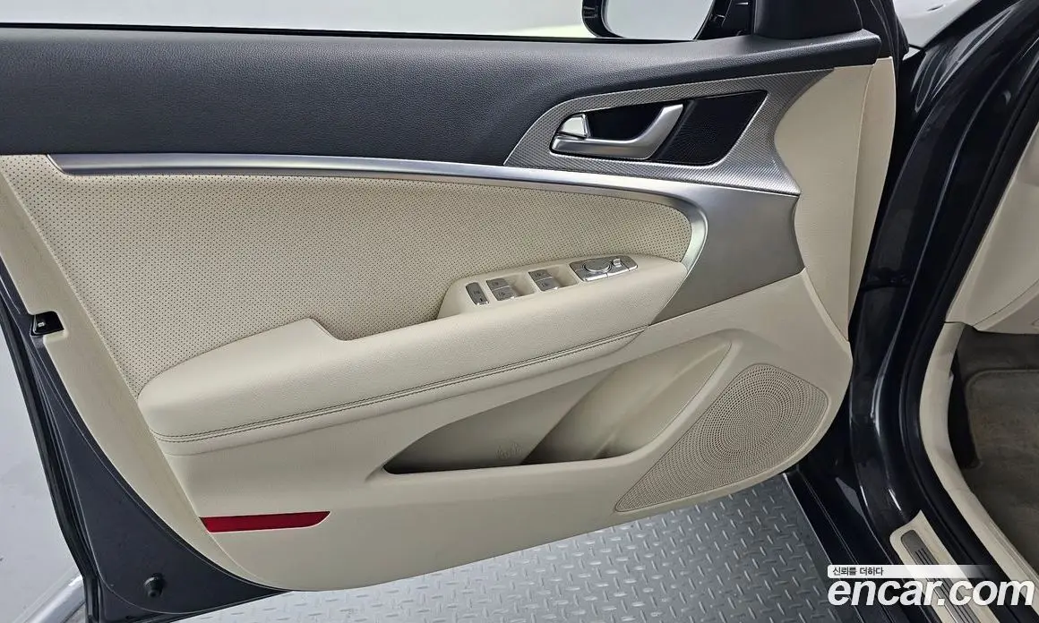 Genesis G70 2021 2.0 автомат (гидро), фото 14