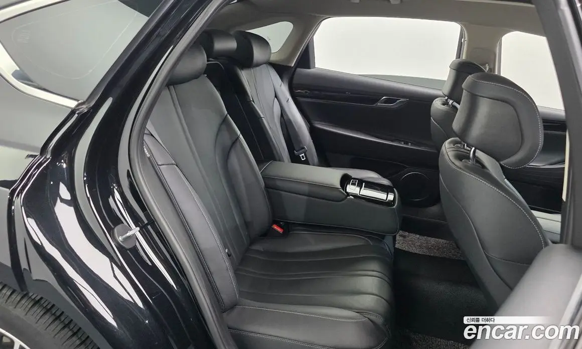 Genesis G80 2022 2.5 автомат (гидро), фото 16 Genesis G80 2022 2.5 автомат (гидро), фото 16