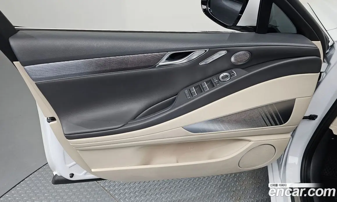 Genesis G80 2023 2.5 автомат (гидро), фото 14