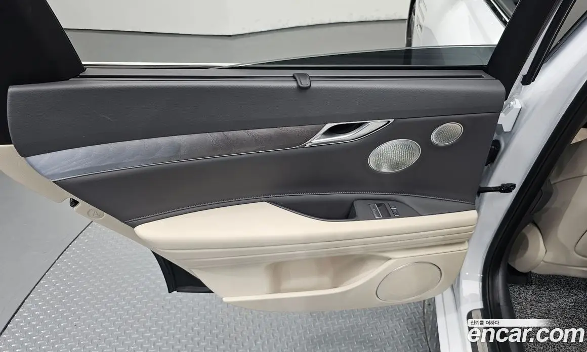 Genesis G80 2023 2.5 автомат (гидро), фото 15