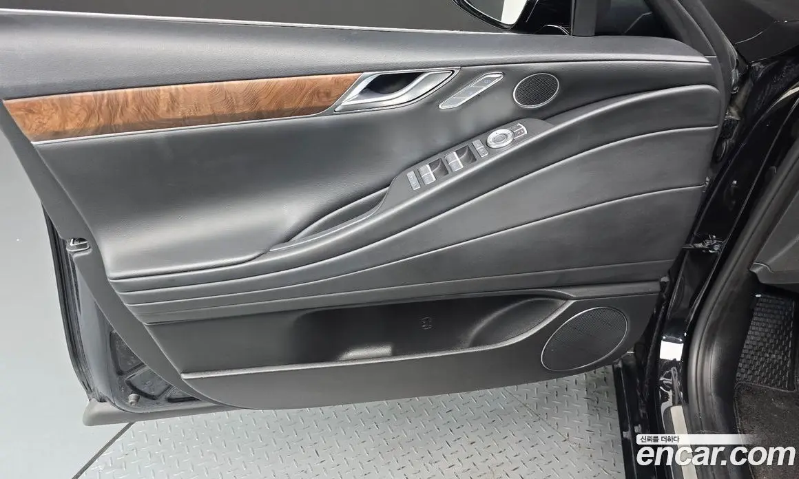 Genesis G80 2023 3.5 автомат (гидро), фото 14 Genesis G80 2023 3.5 автомат (гидро), фото 14