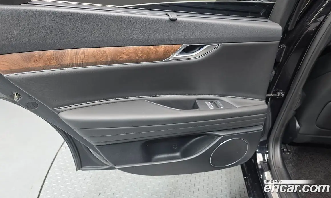 Genesis G80 2023 3.5 автомат (гидро), фото 15 Genesis G80 2023 3.5 автомат (гидро), фото 15